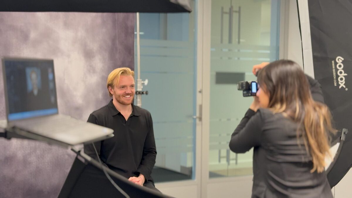 Mobile Headshot Studio in Boston, MA — Wedding, Corporate & Event Rental